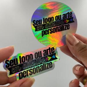 Adesivo holografico com recorte contorno mt2 holografico  4x0 Brilho Com Recorte 